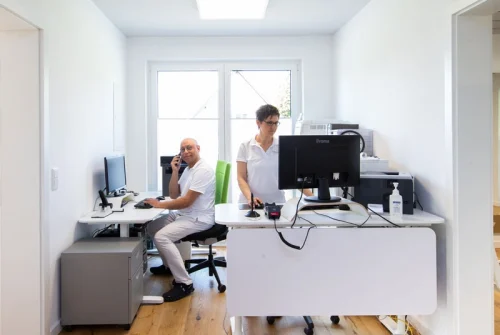 Anmeldung Markus Schindler und Tabea Schindler-Härtel Liebscher & Bracht-Therapeuten in Brilon